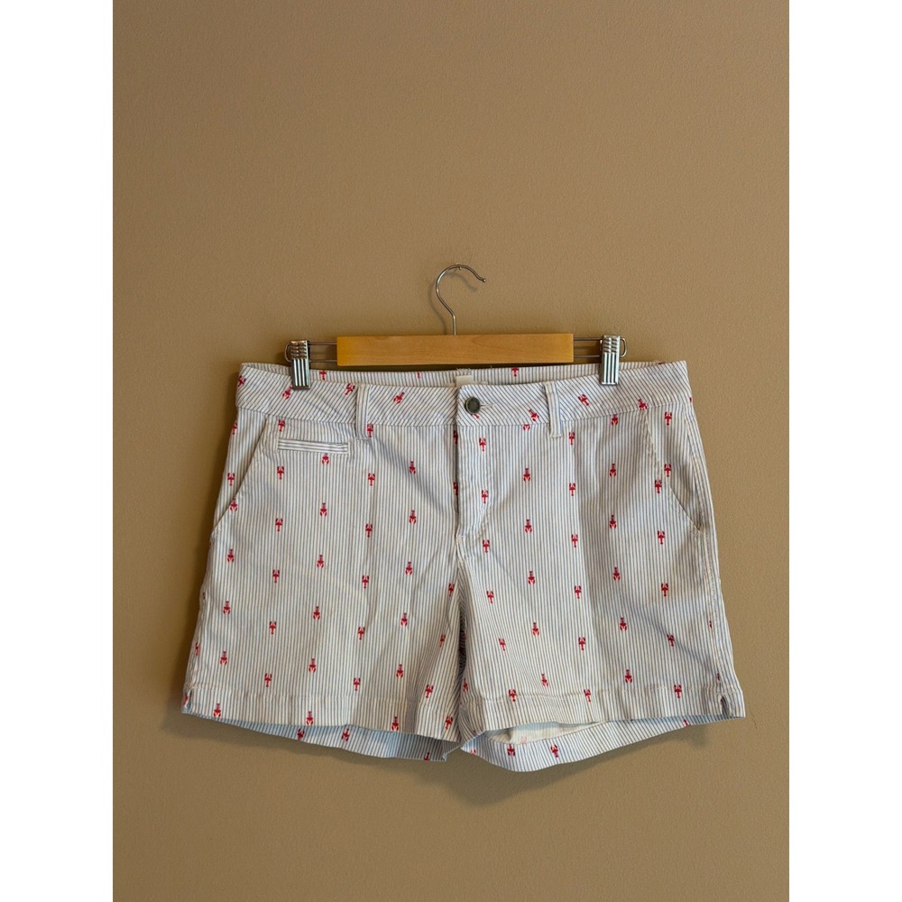 Market & Spruce White Pinstripe Shorts with Lobster Embroidery